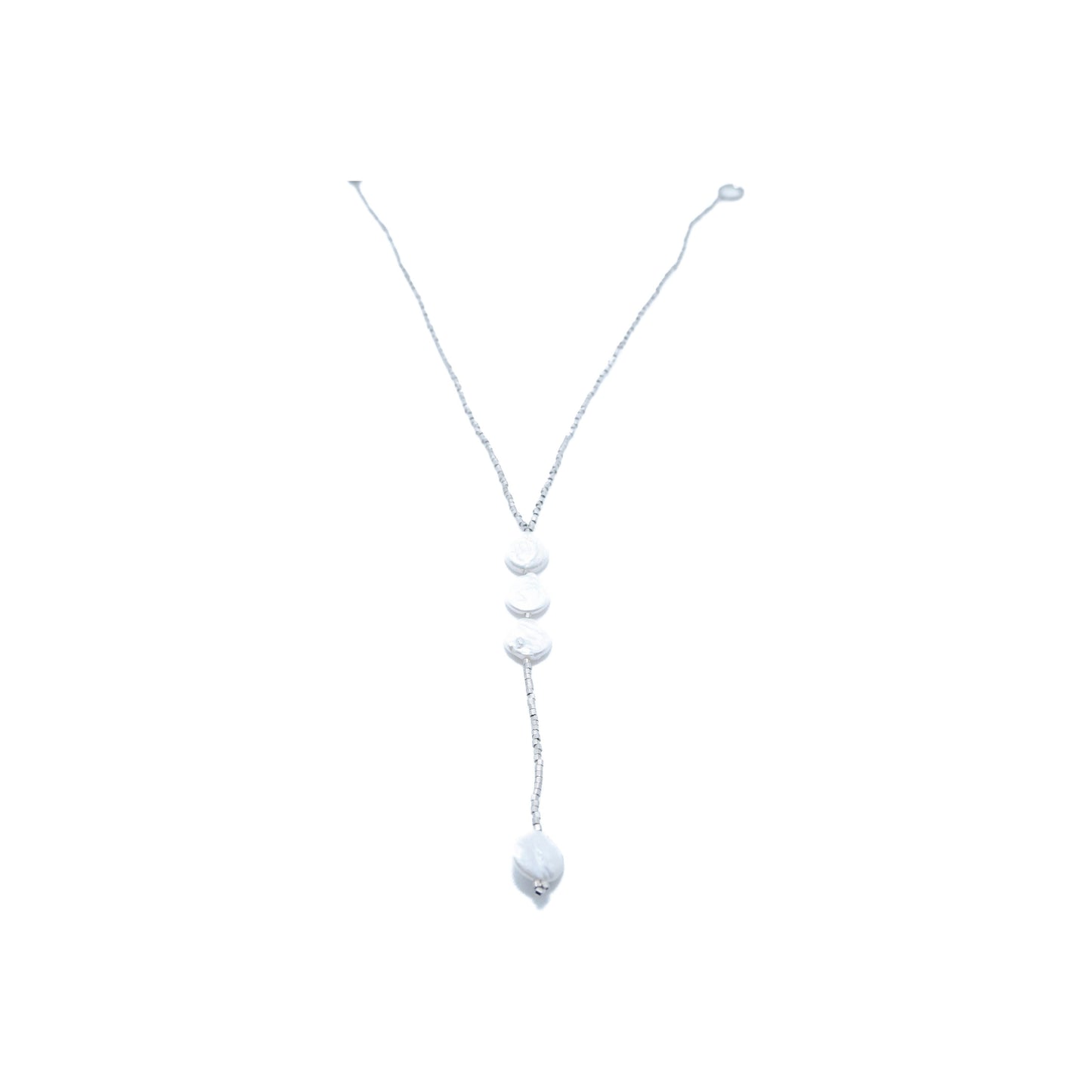 COLLAR GRIS PERLADO